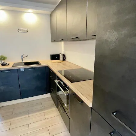 T2 Moderne Avec Piscine, Tennis Et Garage Καν-συρ-Μερ