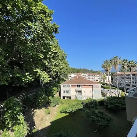 T2 Moderne Avec Piscine, Tennis Et Garage Apartment Cagnes-sur-Mer